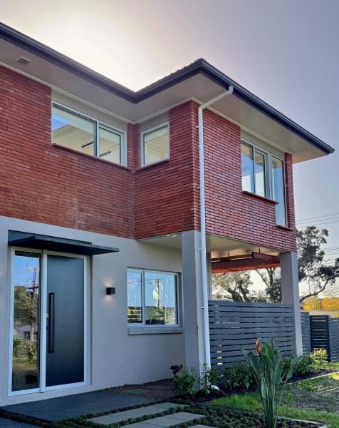 40 rosberg place